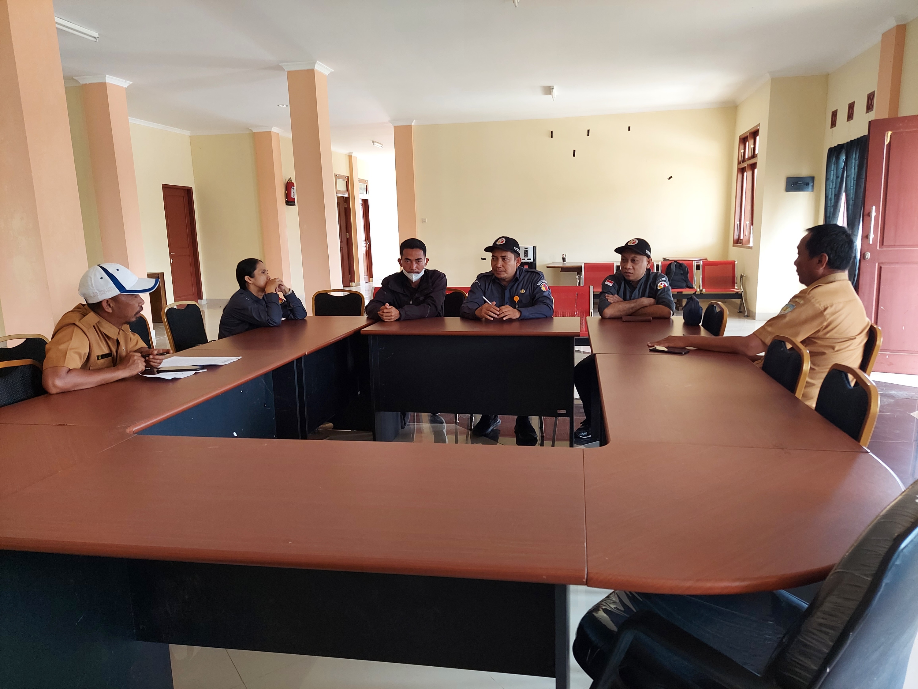 Rekrutmen Panwaslu Kecamatan, Bawaslu KTT lakukan Koordinasi dengan Camat Tana Lia