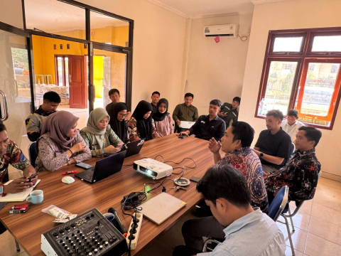 rapat iku
